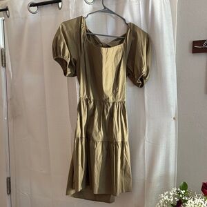 Forever 21 Puff Sleeve Mini Dress
Never worn